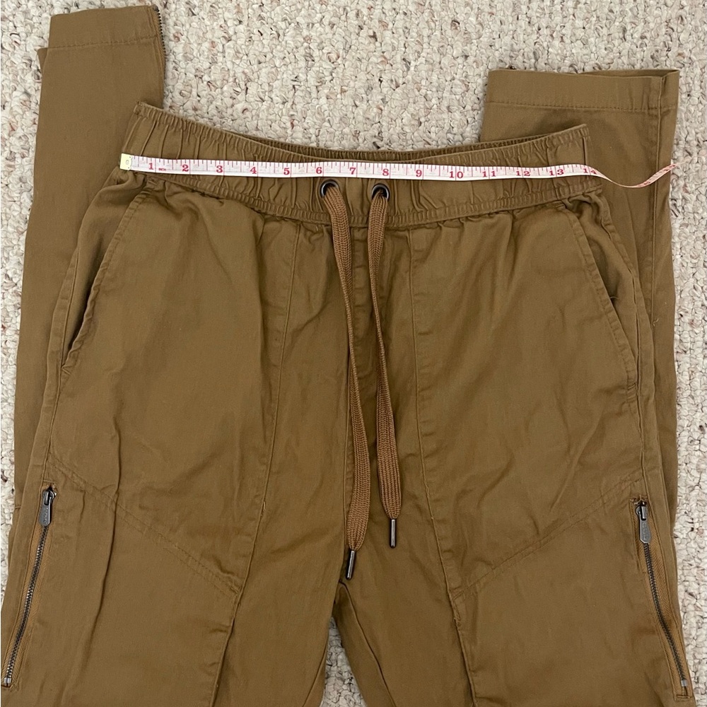 CSG Men’s Tan Cargo Pants, Size M